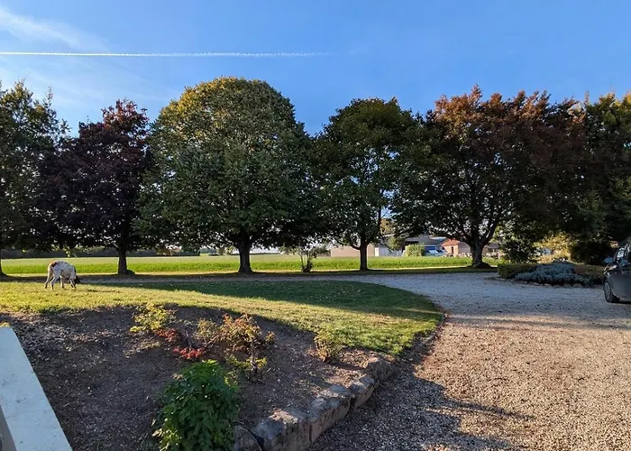 Maison De Location La Malmaison