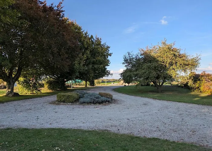 Сasa de vacaciones Maison De Location La Malmaison